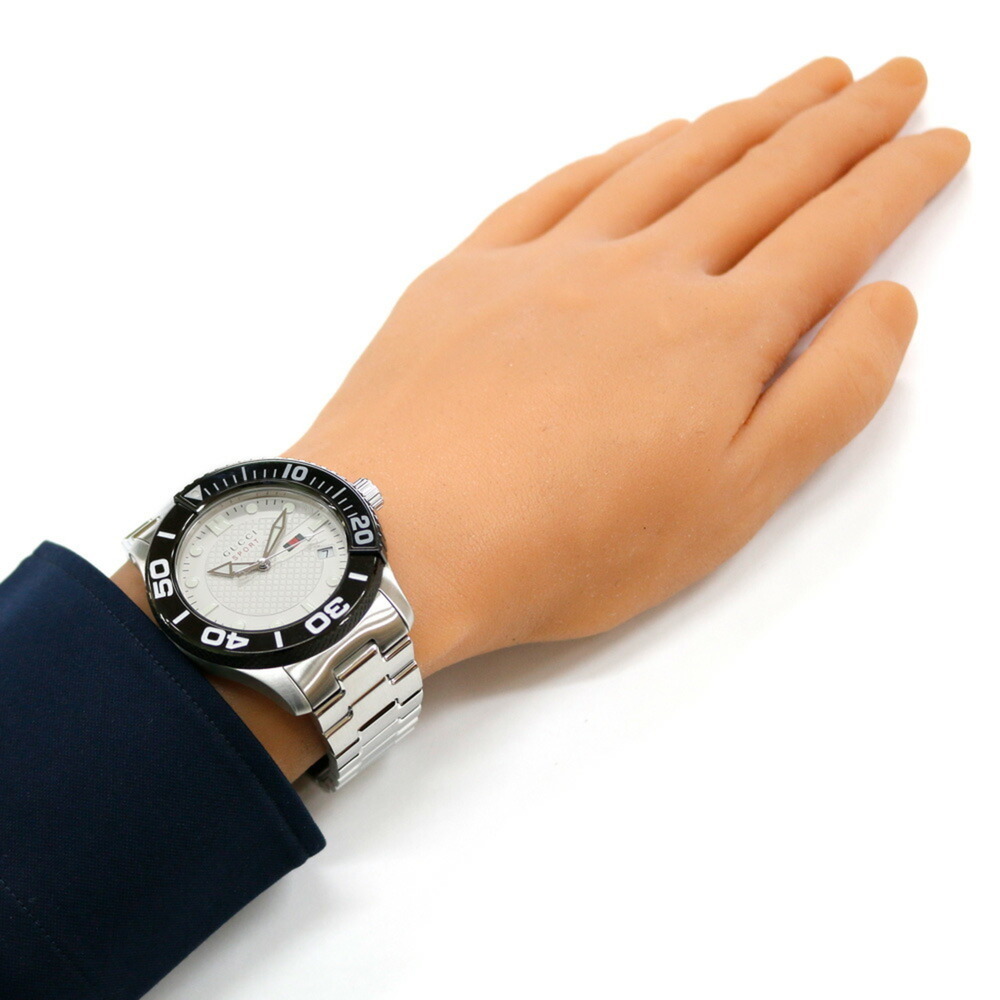 GUCCI G Timeless Watch Stainless Steel 126.2 Men's - Picture 2 of 5